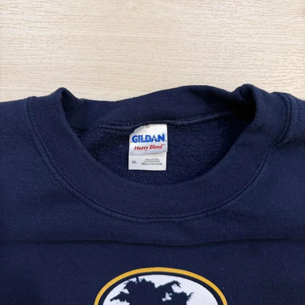 Gildan size xl